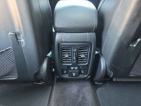 Used 2018 Jeep Grand Cherokee Trackhawk AWD/4WD image 25