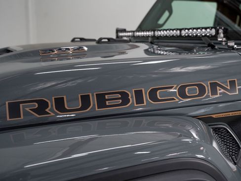 Used 2025 Jeep Wrangler Unlimited Rubicon 392 AWD/4WD image 22