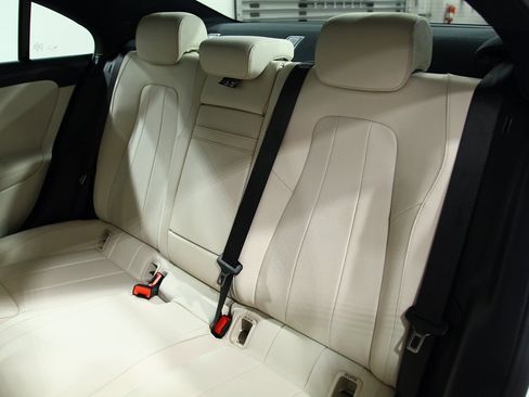 Used 2025 Mercedes-Benz CLA 250 4MATIC image 30