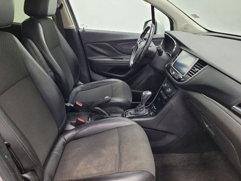 Used 2019 Buick Encore Preferred FWD image 21