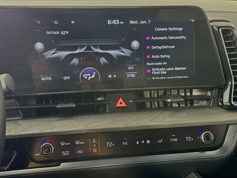 Used 2023 Kia Sportage X-Line image 16