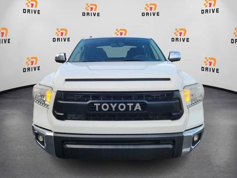 Used 2016 Toyota Tundra SR5 w/ SR5 Upgrade Package AWD/4WD image 2