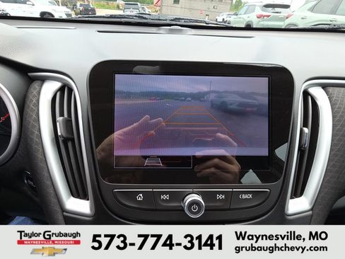 Used 2024 Chevrolet Malibu LT FWD image 22