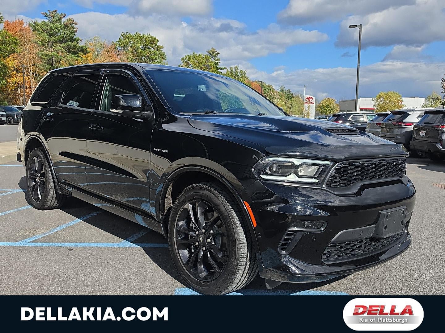Used 2022 Dodge Durango R/T w/ Blacktop Package AWD/4WD image 15
