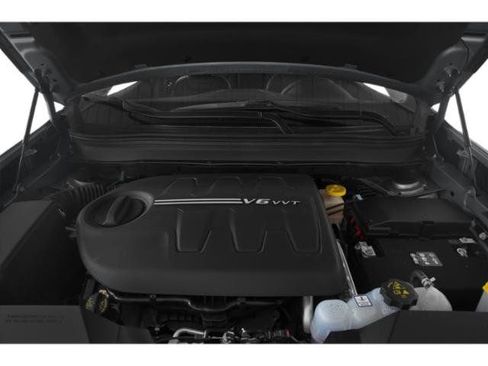 Used 2020 Jeep Cherokee Trailhawk w/ Comfort/Convenience Group AWD/4WD image 15