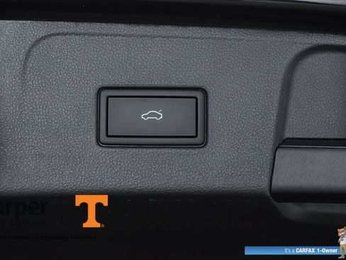 Used 2023 Volkswagen Atlas SE w/ Black Wheel Package FWD image 30