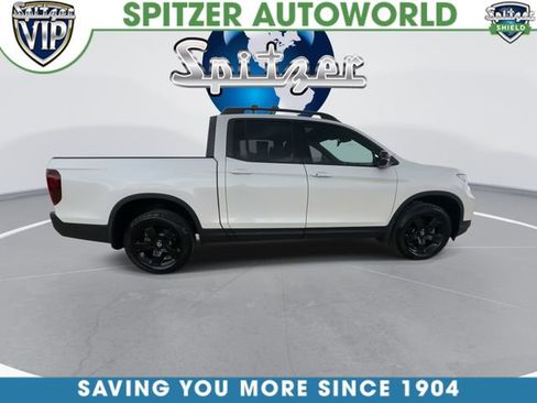 Used 2025 Honda Ridgeline Black Edition image 10