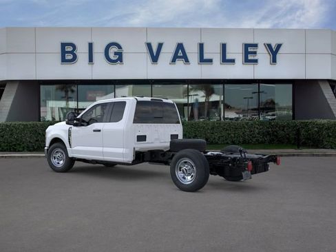 New 2026 Ford F350 2WD SuperCab Super Duty image 4