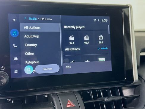 Used 2024 Toyota RAV4 LE FWD image 28