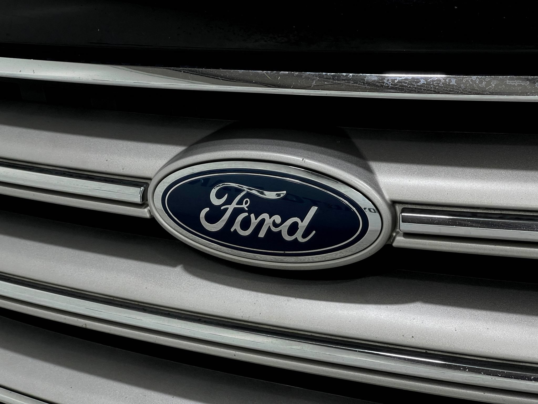 Used 2019 Ford Escape Titanium FWD image 38