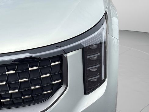 New 2026 Kia Carnival SX Prestige FWD image 32