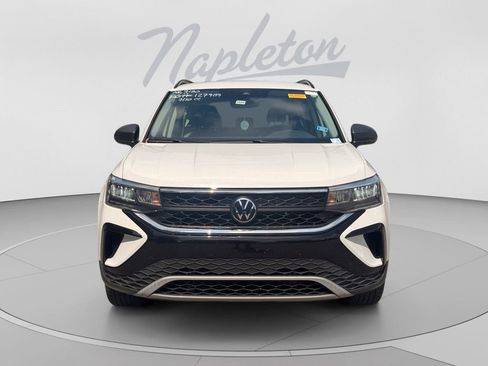 Used 2024 Volkswagen Taos S FWD image 9