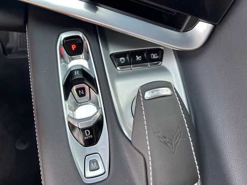Used 2024 Chevrolet Corvette Stingray Preferred Cpe w/ Battery Protection Package RWD image 35