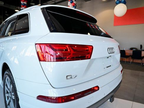 Used 2019 Audi Q7 2.0T Premium Plus w/ Premium Plus Package image 14