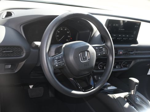 New 2026 Honda HR-V LX image 4