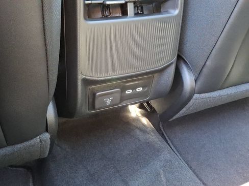 New 2026 Jeep Cherokee Overland AWD/4WD image 7