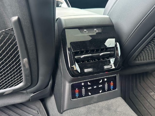 Used 2026 Audi A6 Premium Plus w/ Premium Plus Package AWD/4WD image 15