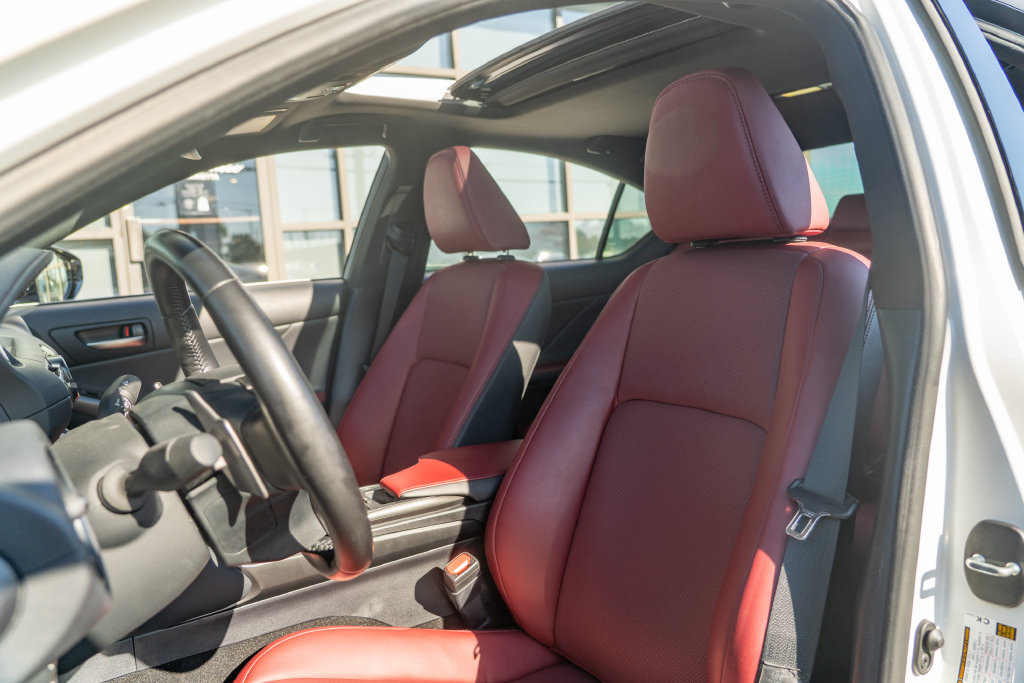 Used 2024 Lexus IS 300 w/ Comfort Package RWD image 13