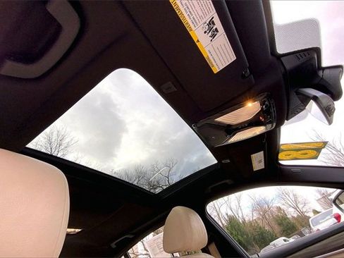 Used 2018 BMW 540i 540i image 11