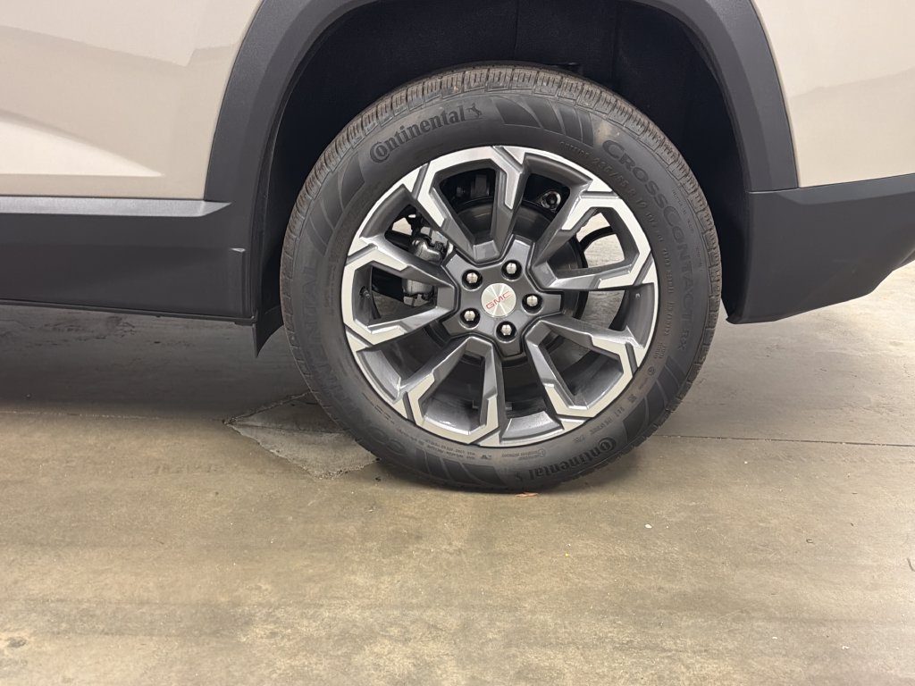 New 2027 GMC Terrain Elevation w/ Elevation Premium Package FWD image 13