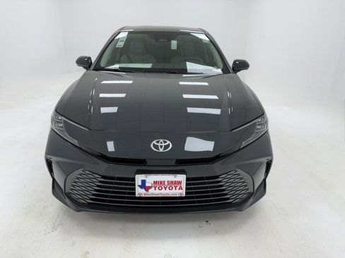 New 2026 Toyota Camry XLE FWD image 3