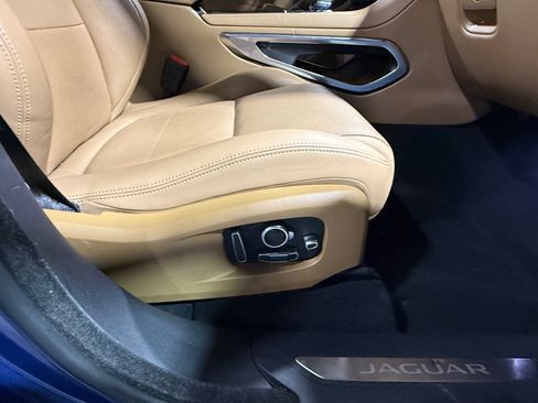 Used 2021 Jaguar F-PACE S AWD/4WD image 46