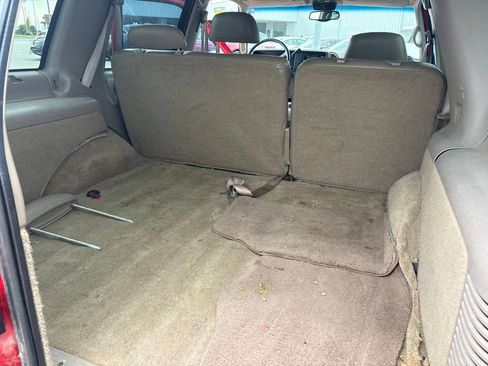 Used 1997 Chevrolet Tahoe 4WD w/ Preferred Equipment Group 3 image 18
