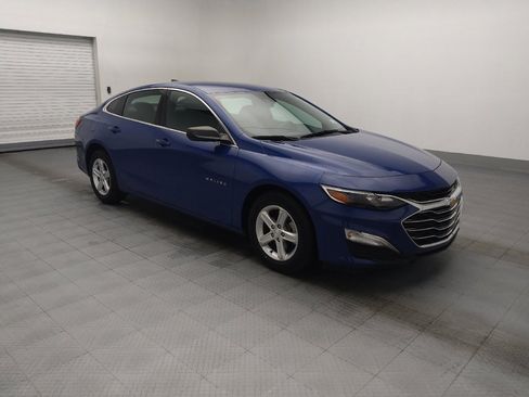 Used 2023 Chevrolet Malibu LS FWD image 11