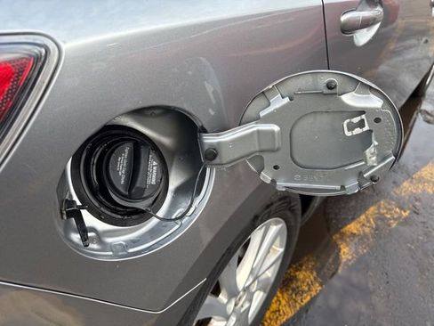 Used 2012 MAZDA MAZDA3 i Touring image 20