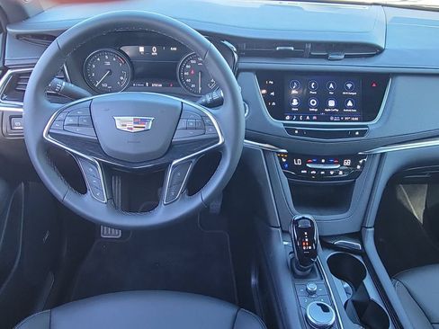 Used 2026 Cadillac XT5 Premium Luxury w/ Driver Assist Package FWD image 11