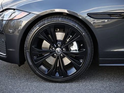 New 2024 Jaguar XF R-Dynamic SE image 5