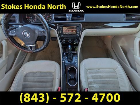Used 2014 Volkswagen Passat TDI SEL Premium image 14