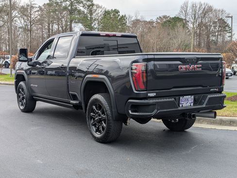 Used 2024 GMC Sierra 2500 AT4 w/ AT4 Premium Plus Package image 7