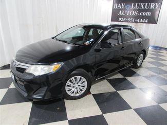 Used 2012 Toyota Camry L image 1