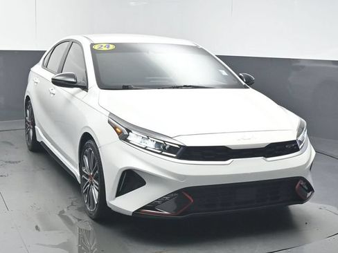 Used 2024 Kia Forte GT FWD image 2