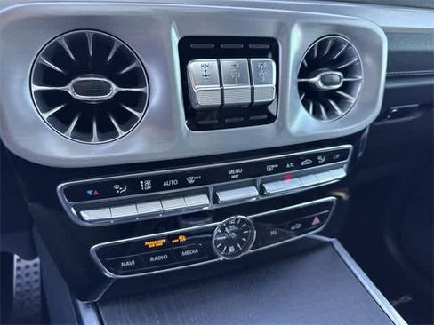 Used 2021 Mercedes-Benz G 63 AMG 4MATIC image 26