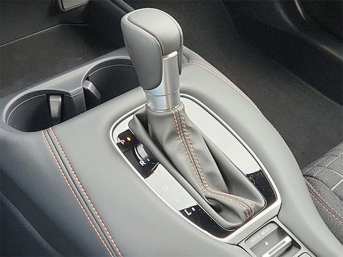 New 2025 Honda HR-V Sport image 8