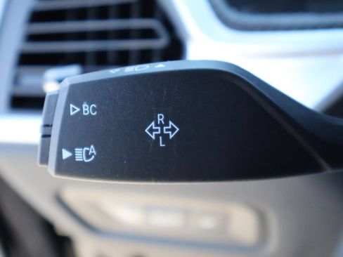 Used 2025 BMW X5 M60i AWD/4WD image 36