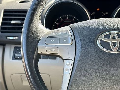 Used 2010 Toyota Highlander Limited image 9