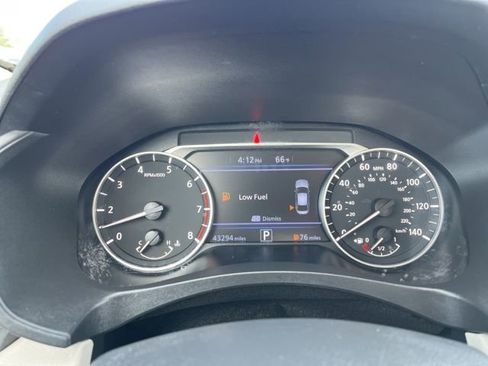 Used 2025 Nissan Altima 2.5 SV FWD image 21
