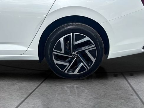 Used 2024 Volkswagen Jetta SEL FWD image 21