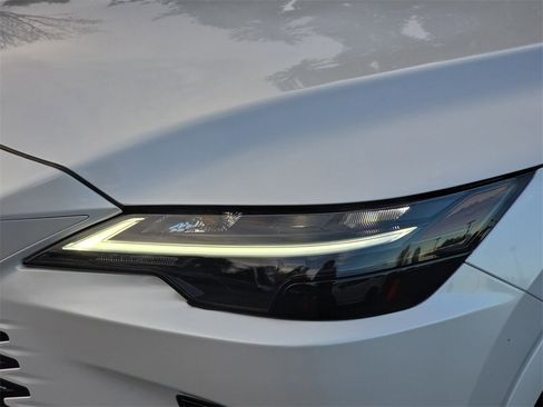 Certified 2024 Lexus RX 350h image 33