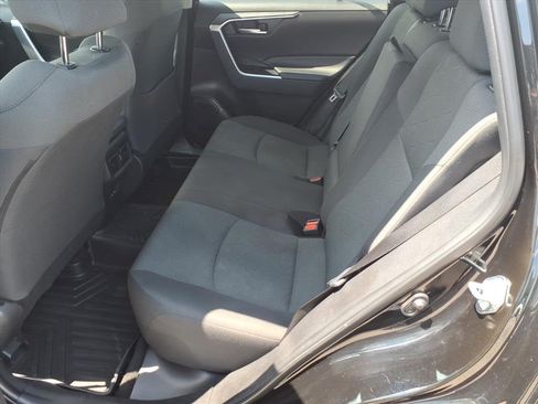 Used 2023 Toyota RAV4 XLE FWD image 11