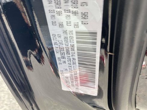 Used 2020 Jeep Cherokee Limited FWD image 26