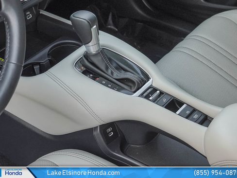 Certified 2025 Honda HR-V EX-L image 23
