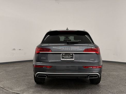 Used 2023 Audi Q5 2.0T Premium w/ Convenience Package AWD/4WD image 10