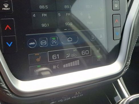 Certified 2024 Subaru Outback Premium AWD/4WD image 16