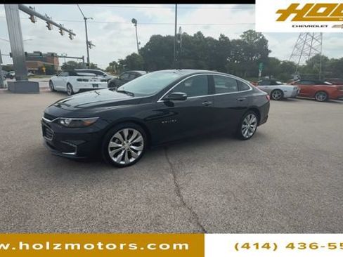 Certified 2018 Chevrolet Malibu Premier w/ Premier Sun and Wheel Package FWD image 4
