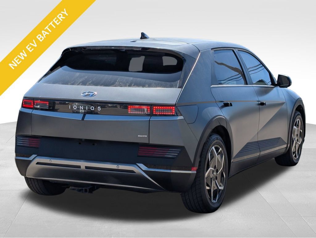 Used 2024 Hyundai Ioniq 5 SEL AWD/4WD image 5