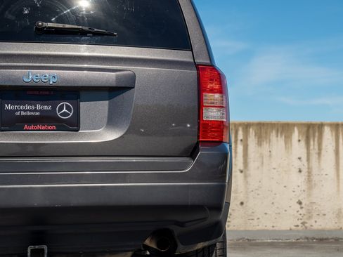 Used 2015 Jeep Patriot Sport w/ Power Value Group AWD/4WD image 10